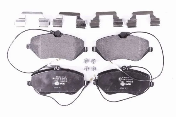 Купити 8DB355011491 HELLA Колодки гальмівні передні, дискові