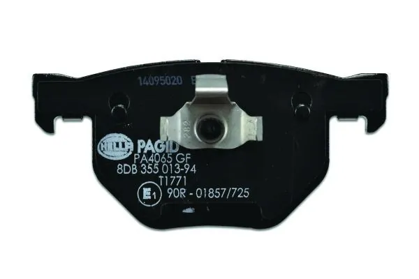 Задні гальмівні колодки 8DB355013941 HELLA