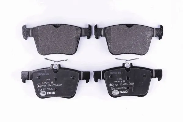 Задні дискові колодки HELLA 8DB355020261