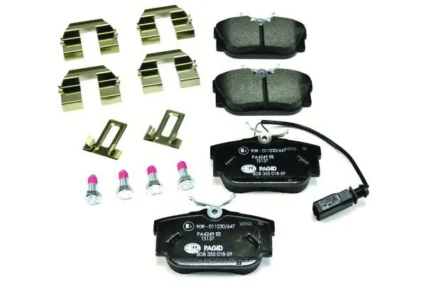 Задні дискові колодки HELLA 8DB355018591