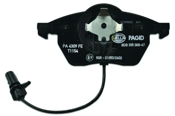 Передні тормозні колодки 8DB355008471 HELLA