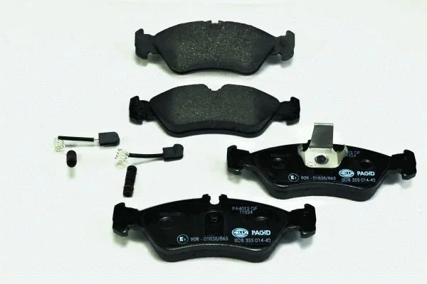 Купити 8DB355014401 HELLA Задні колодки