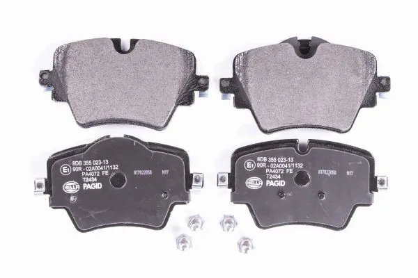 Передні тормозні колодки 8DB355023131 HELLA