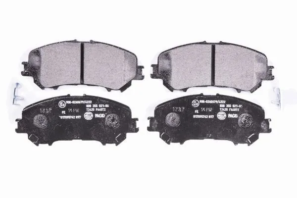 Передні тормозні колодки 8DB355021861 HELLA