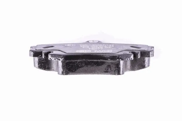 Купити 8DB355018131 HELLA Колодки гальмівні передні, дискові