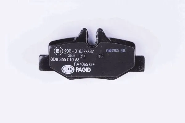 Задні гальмівні колодки 8DB355010661 HELLA