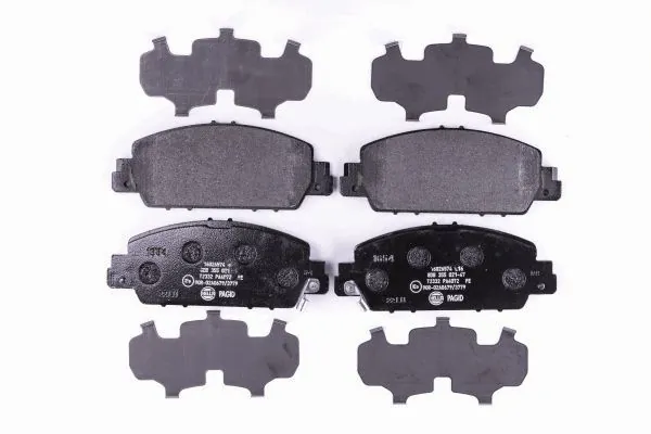 Передні тормозні колодки 8DB355021471 HELLA