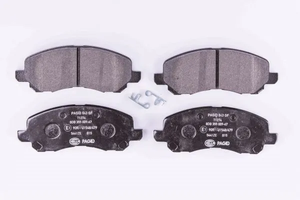 Передні тормозні колодки 8DB355009671 HELLA