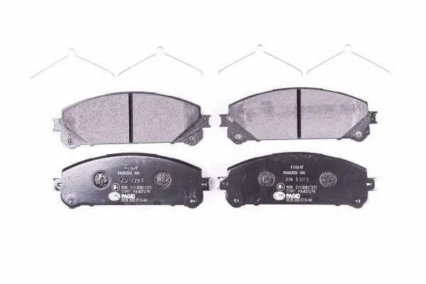 Передні тормозні колодки 8DB355015461 HELLA