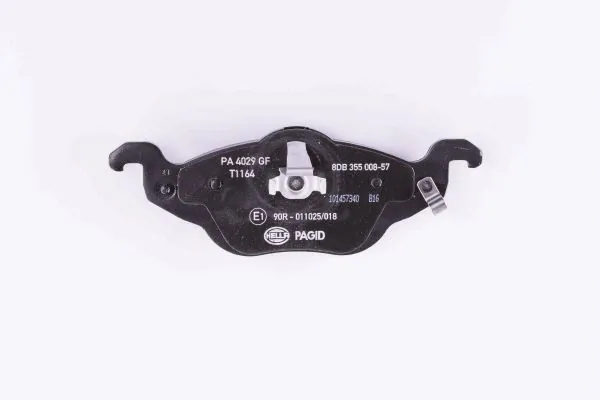 8DB355008571 HELLA Передні гальмівні колодки