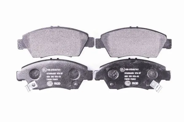 Передні тормозні колодки 8DB355016461 HELLA