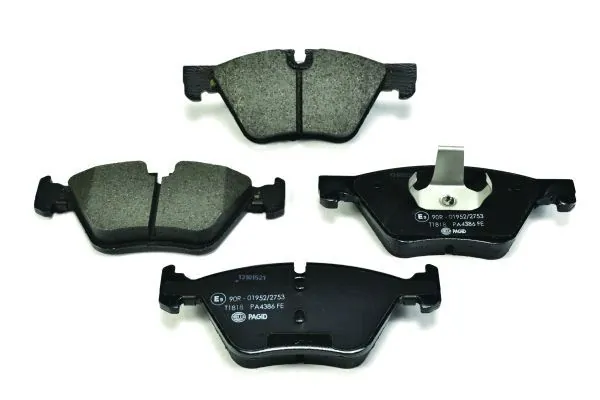 Передні тормозні колодки 8DB355014351 HELLA