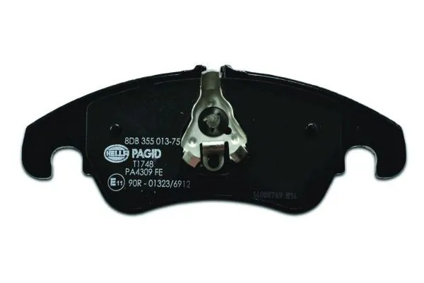 Передні тормозні колодки 8DB355013751 HELLA