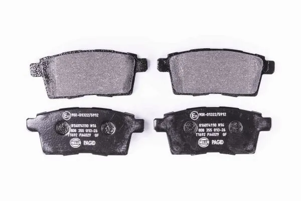 Задні гальмівні колодки 8DB355013261 HELLA