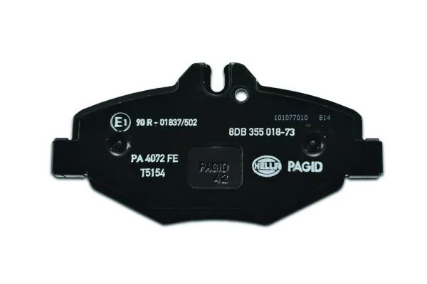 Передні тормозні колодки 8DB355018731 HELLA