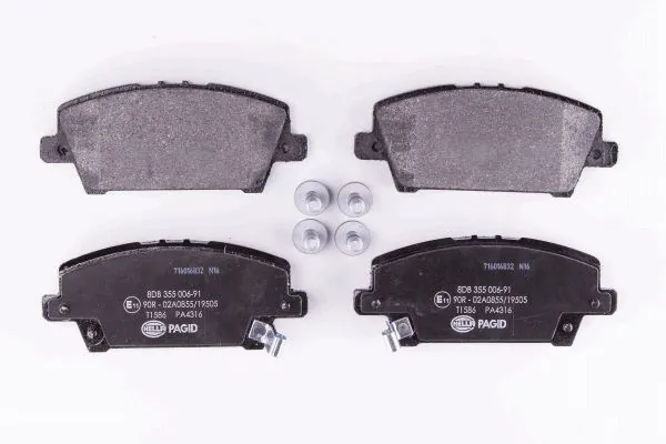 Передні тормозні колодки 8DB355006911 HELLA