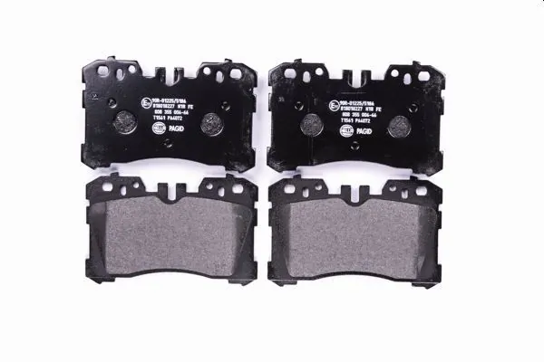 Передні тормозні колодки 8DB355006661 HELLA