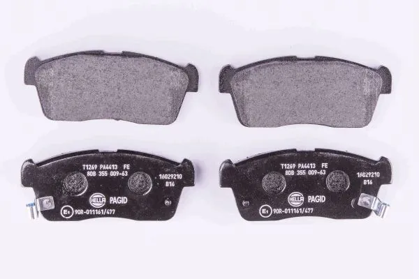 8DB355009631 HELLA Передні гальмівні колодки
