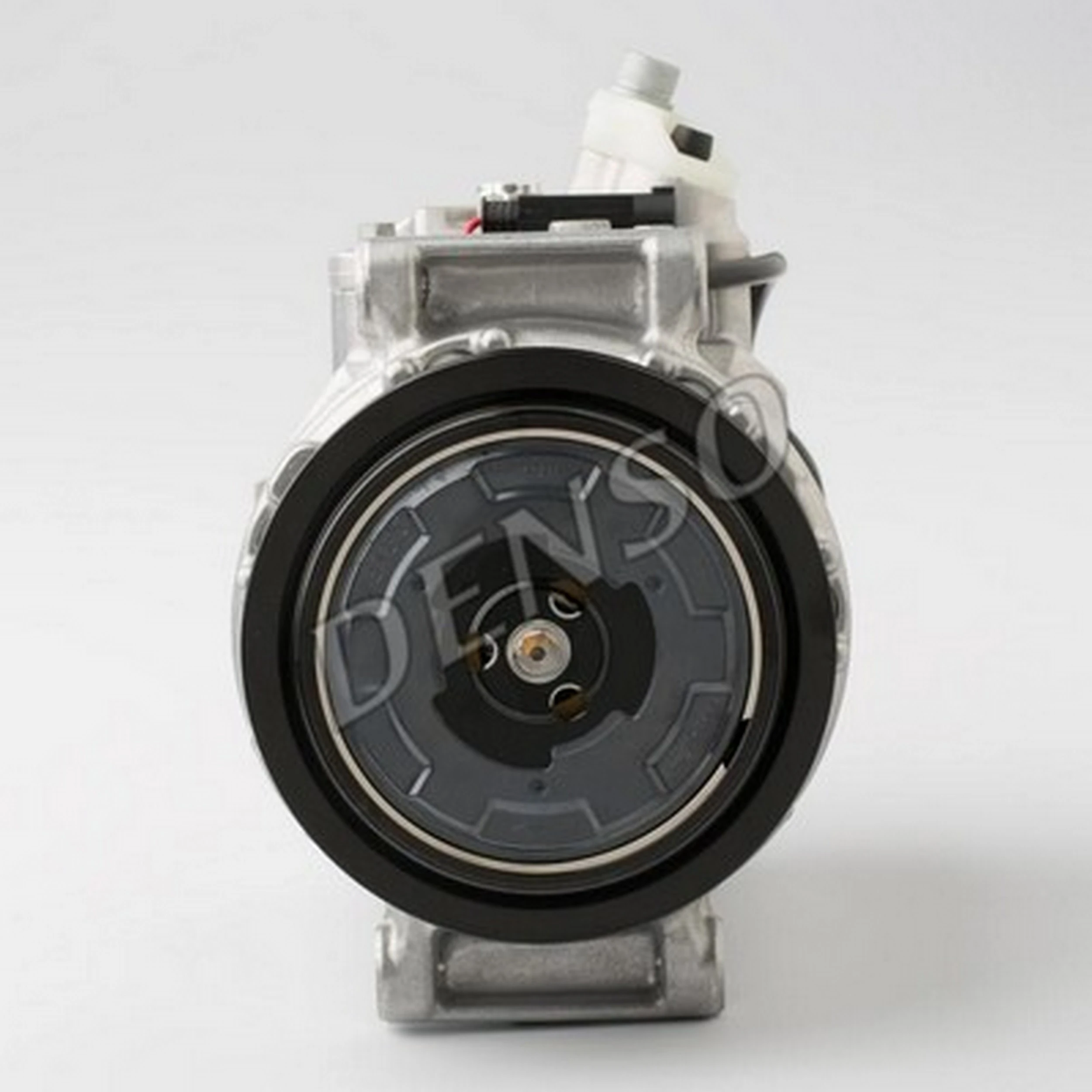 Компресор системи кондиціювання Denso DCP17053 ціна, від 253.90 USD