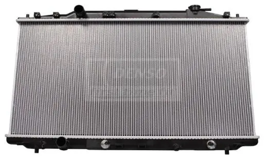 2213246 Denso Радіатор охолодження двигуна