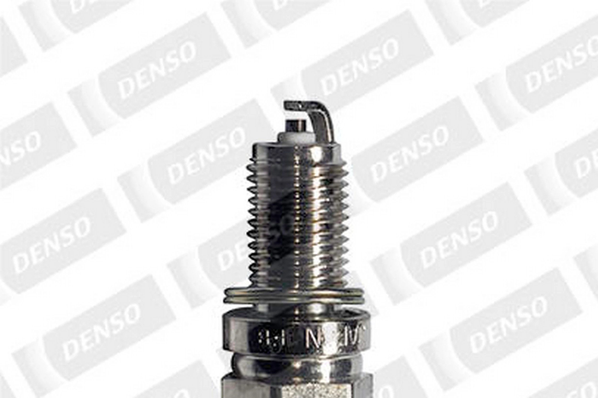 Свічки автомобільні Denso XU22PR9 ціна, від 3.49 USD