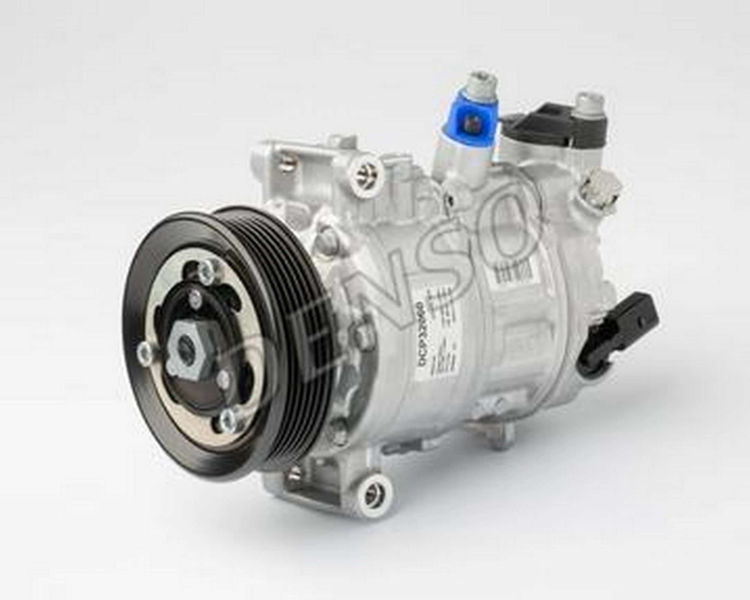 Компресор системи кондиціювання Denso DCP32060 ціна, від 126.71 USD