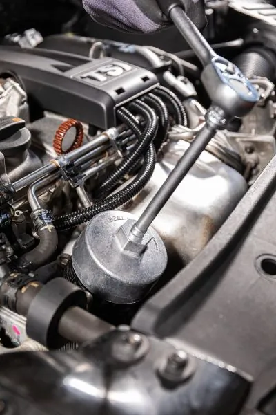 Купити 5021183614 Renault (RVI) Знімач масляного фільтра