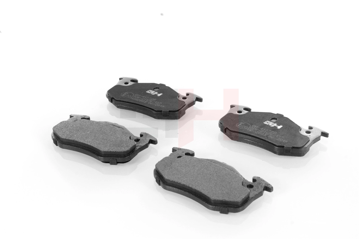 Задні гальмівні колодки Sfec BP000699 ціна, від 14.21 USD