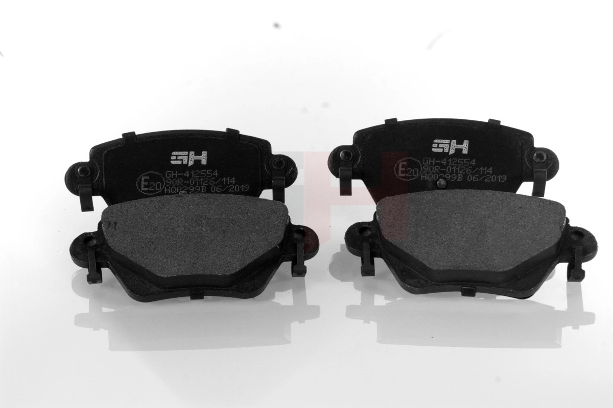 Задні гальмівні колодки Sfec BP001682 ціна, від 17.01 USD