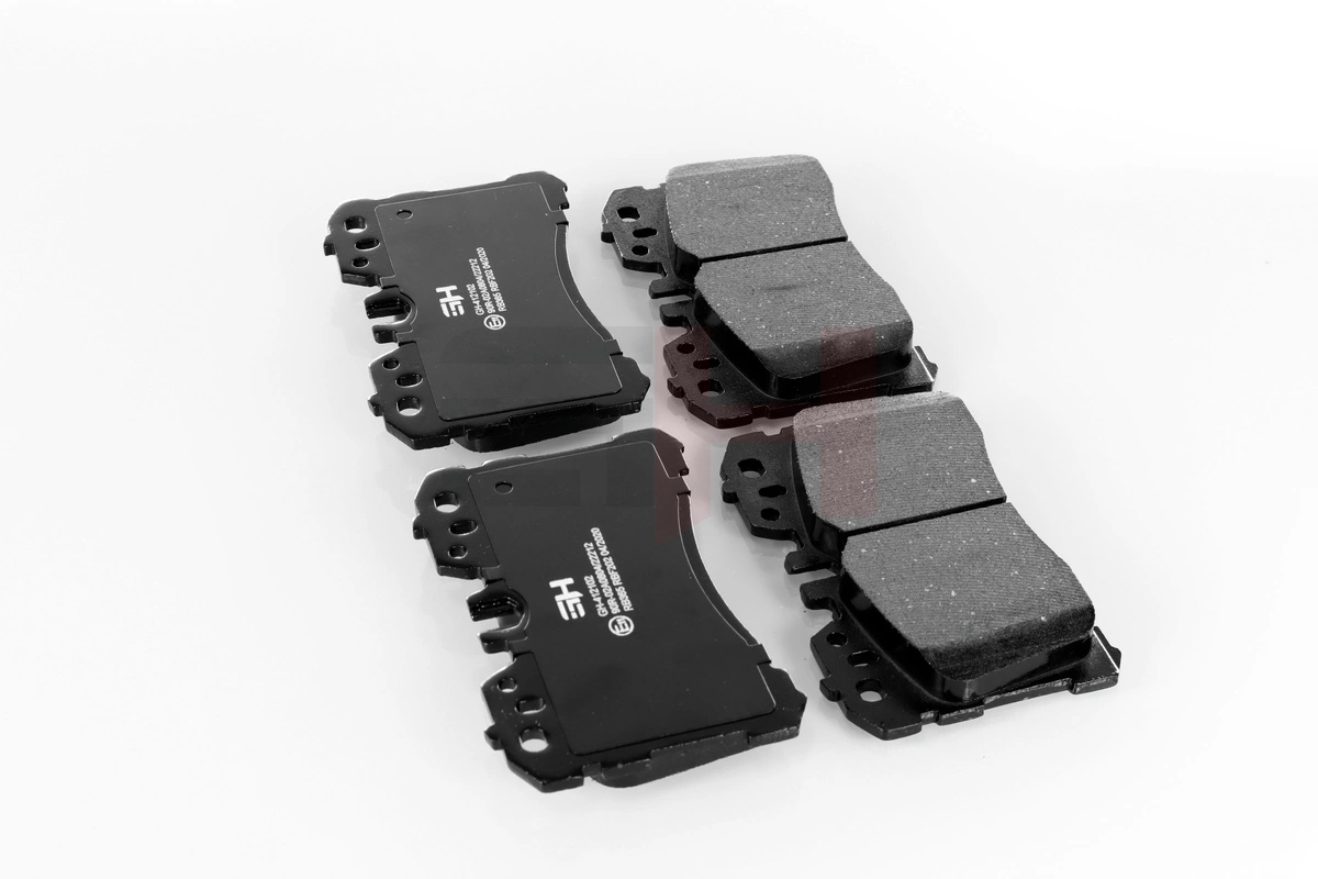 Передні тормозні колодки QF00124P Q-top