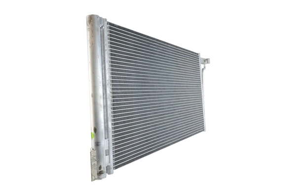  Радіатор кондиціонера Ford Focus 3