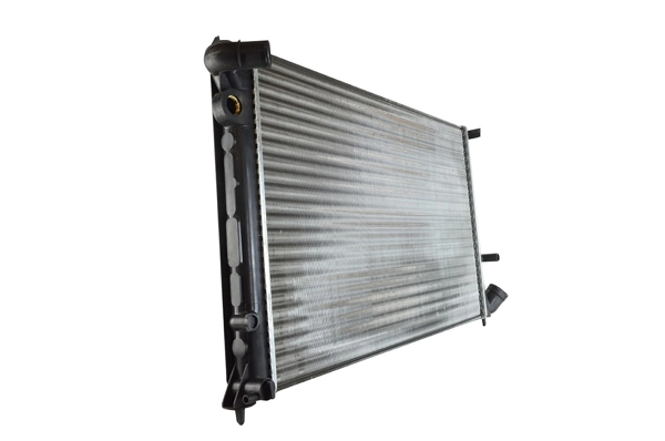 Радіатор основний Polcar 5746085X ціна, від 39.93 USD