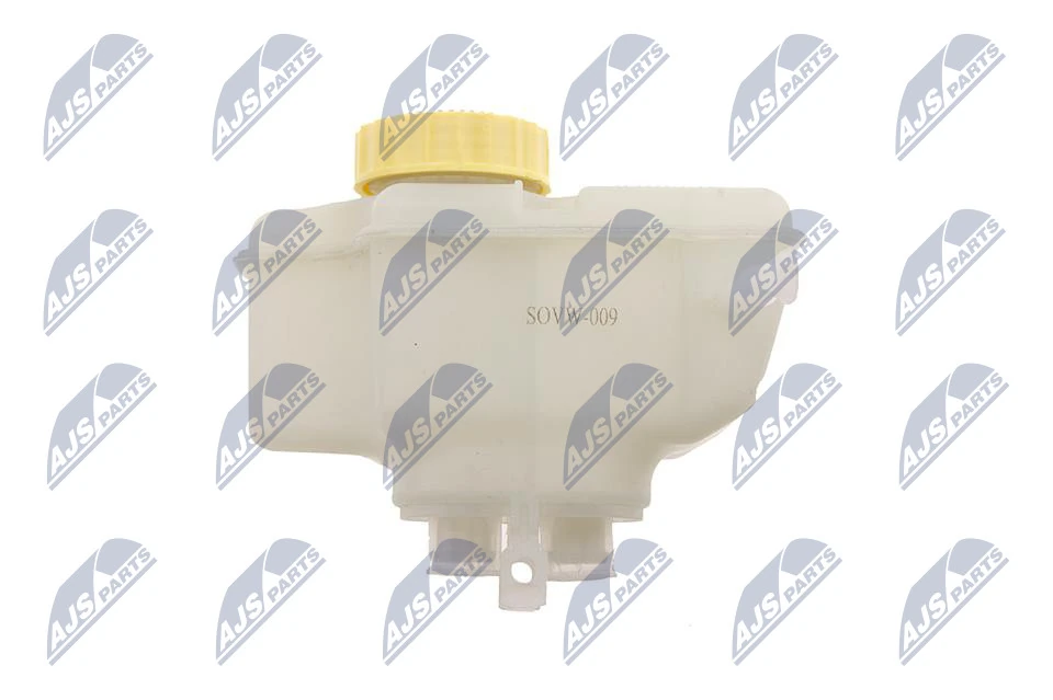 Бачок головного гальмівного циліндру на Volkswagen Passat B7 362