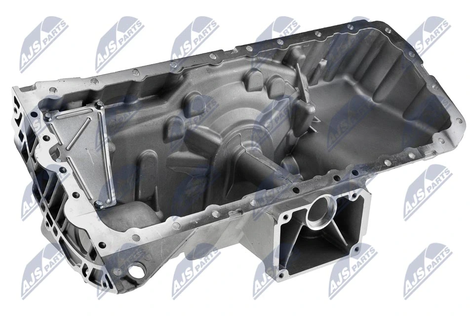  Піддон масляний картера двигуна BMW X1 