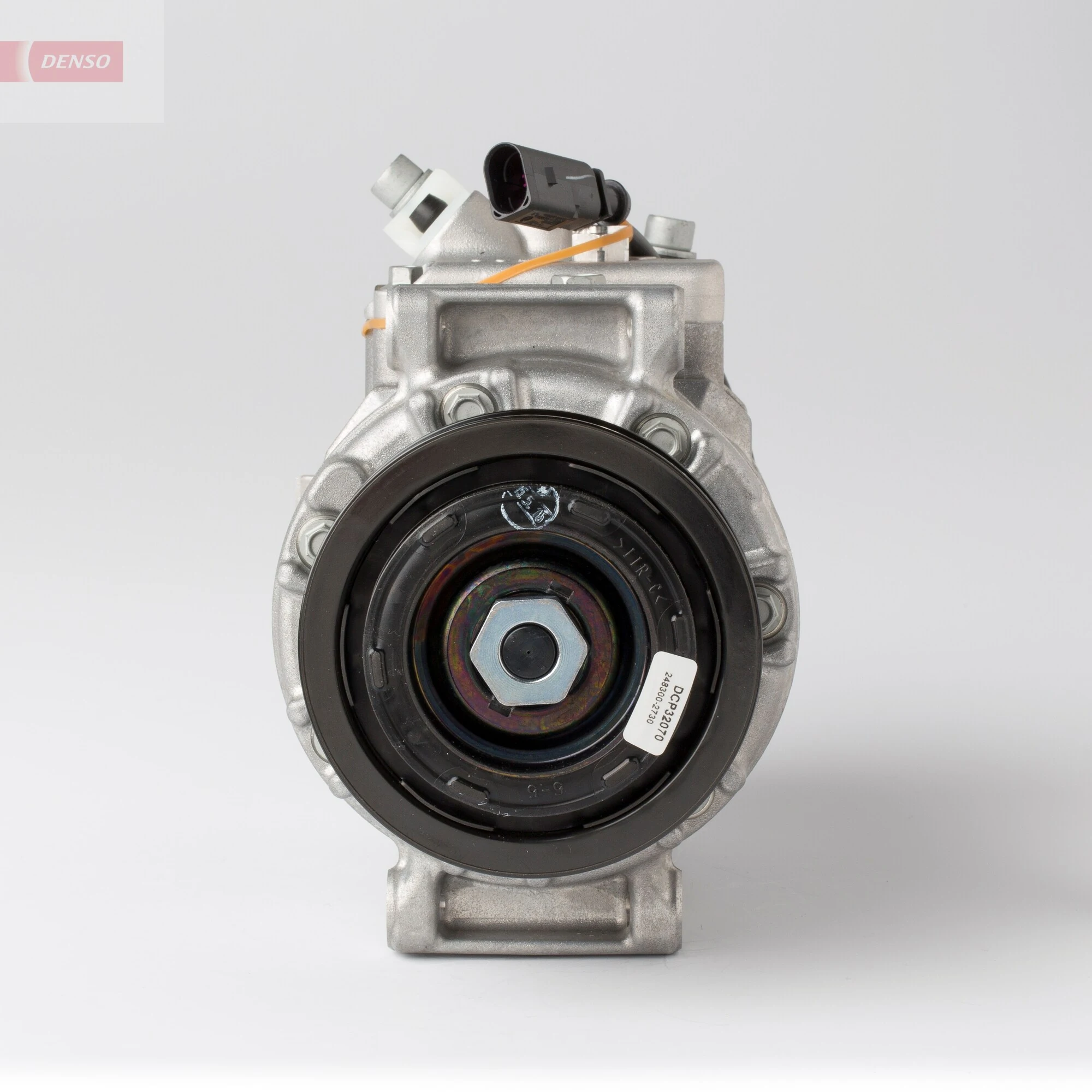 Компресор системи кондиціювання Denso DCP32070 ціна, від 383.68 USD