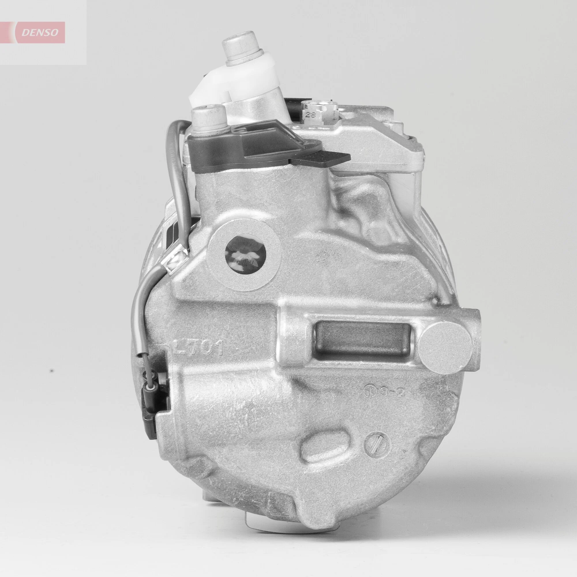 Компресор кондиціонера DCP17135 Denso