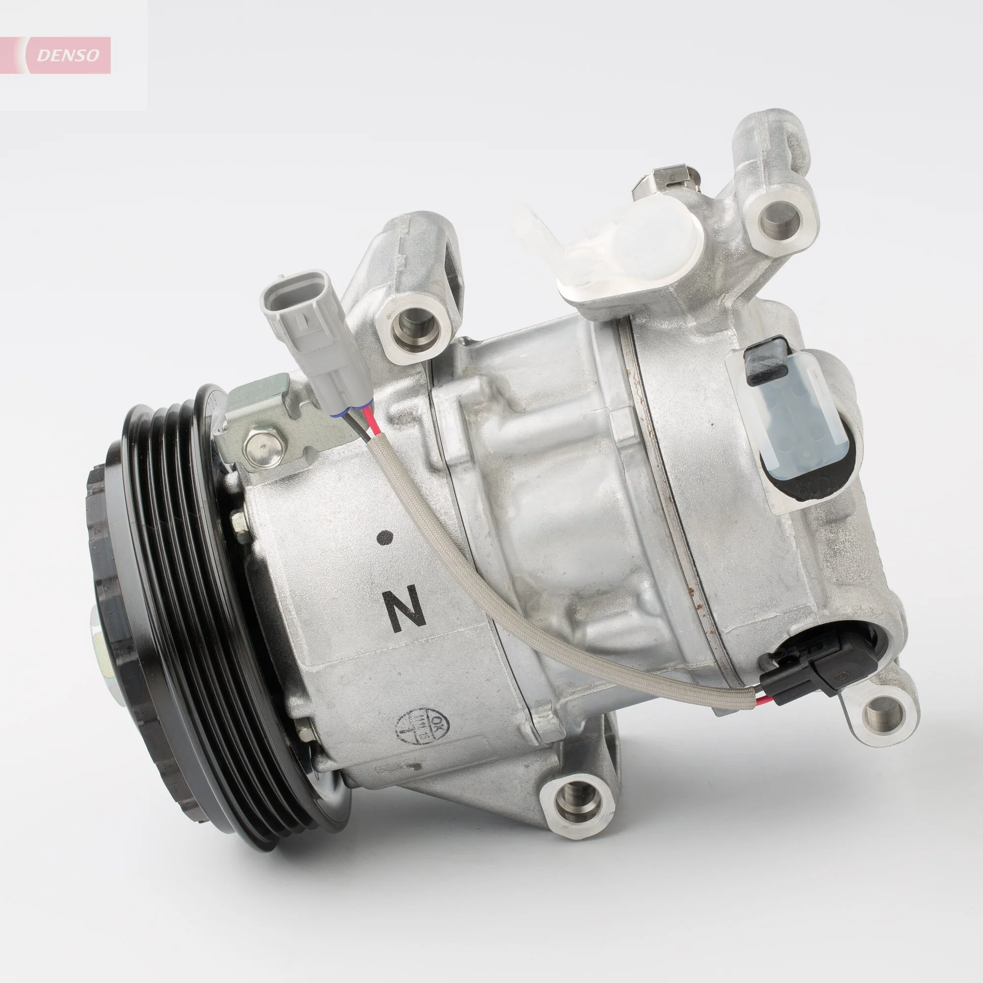 Купити DCP50252 Denso Компресор кліматичної установки