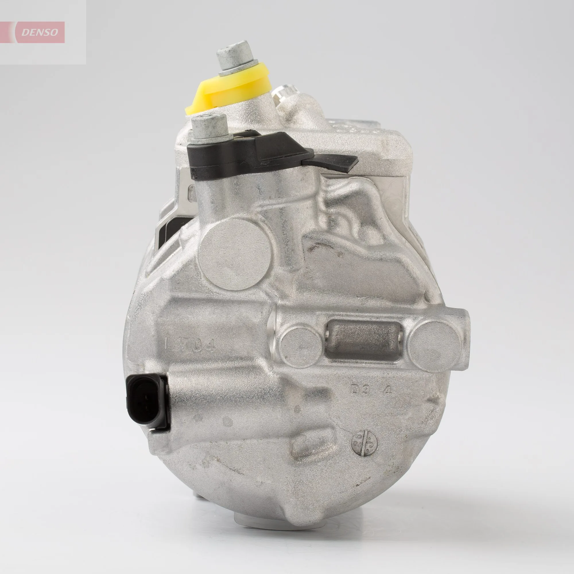 Компресор кондиціонера DCP32045 Denso