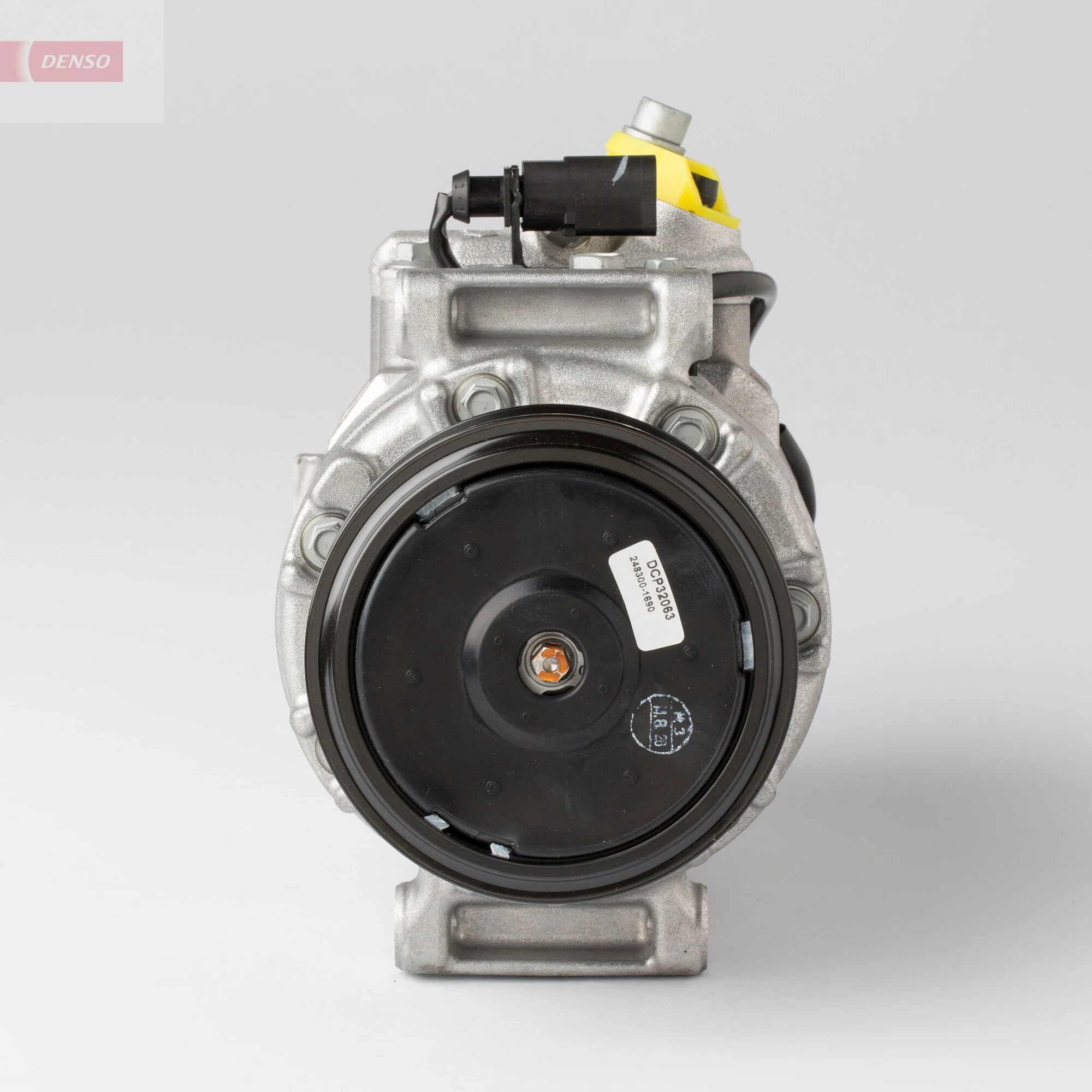 Компресор системи кондиціювання Denso DCP32063 ціна, від 589.97 USD