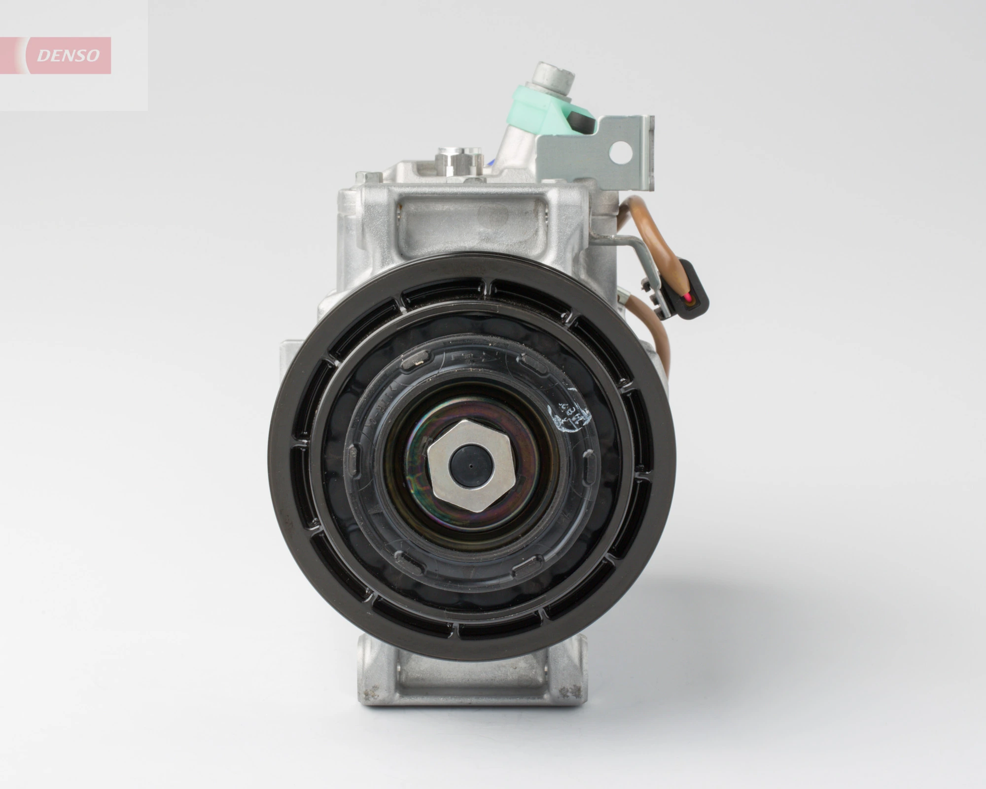 Компресор системи кондиціювання Denso DCP17156 ціна, від 504.49 USD