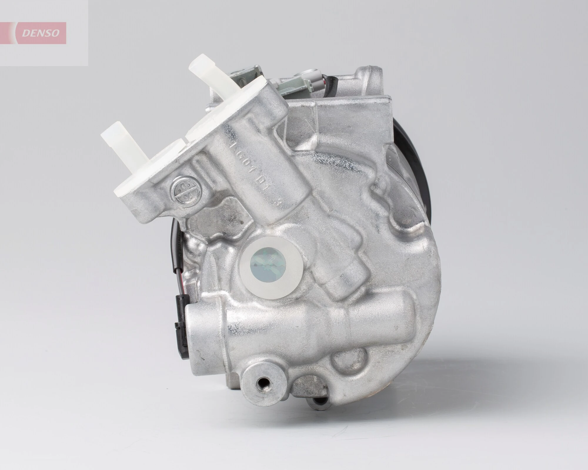 Компресор кондиціонера DCP23031 Denso