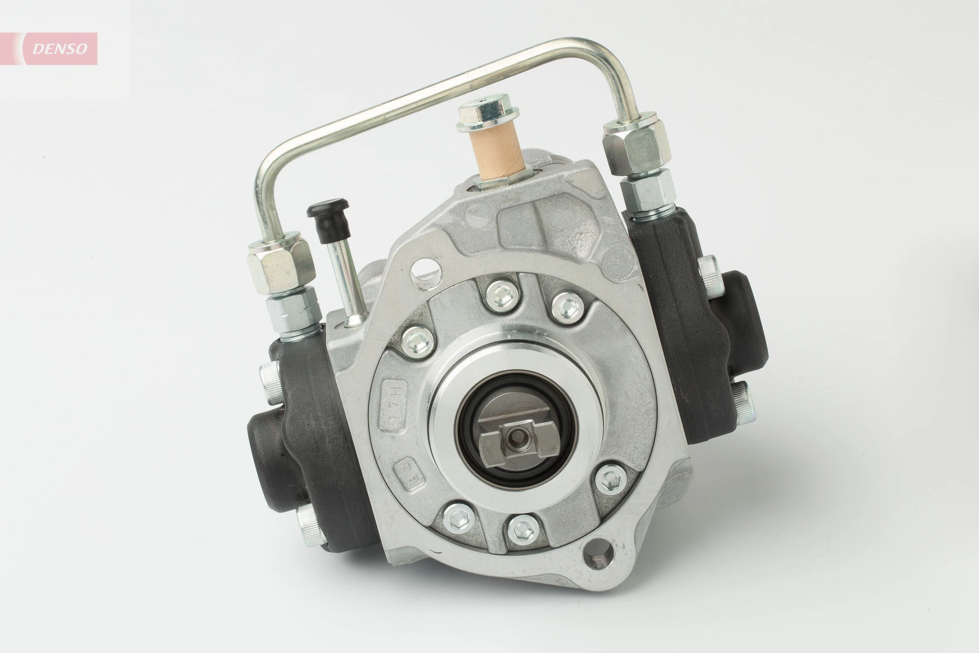 Насос паливний високого тиску Denso DCRP301020 ціна, від 234.70 USD