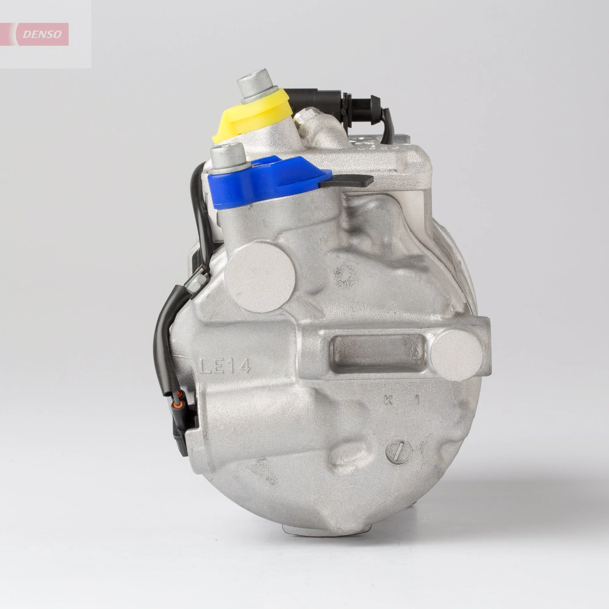 DCP32063 Denso Компресор холодоагенту