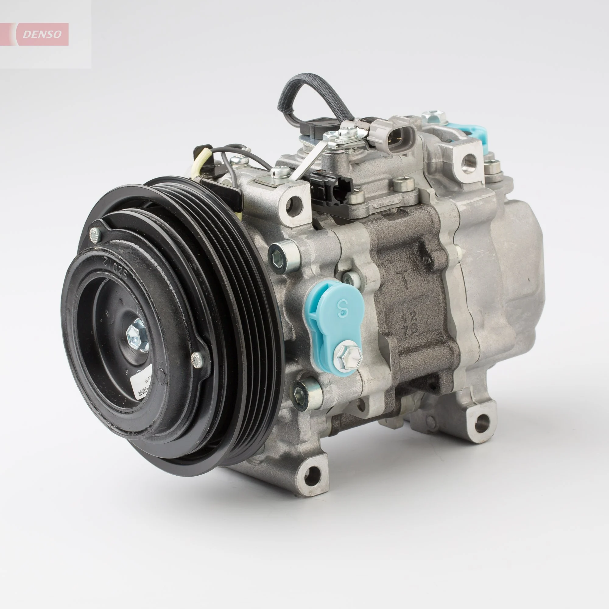 Купити 73111AE080 Subaru Компресор кліматичної установки