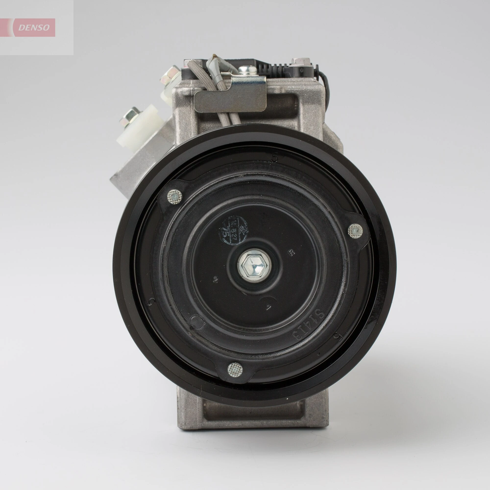 Компресор системи кондиціювання Denso DCP32067 ціна, від 325.76 USD