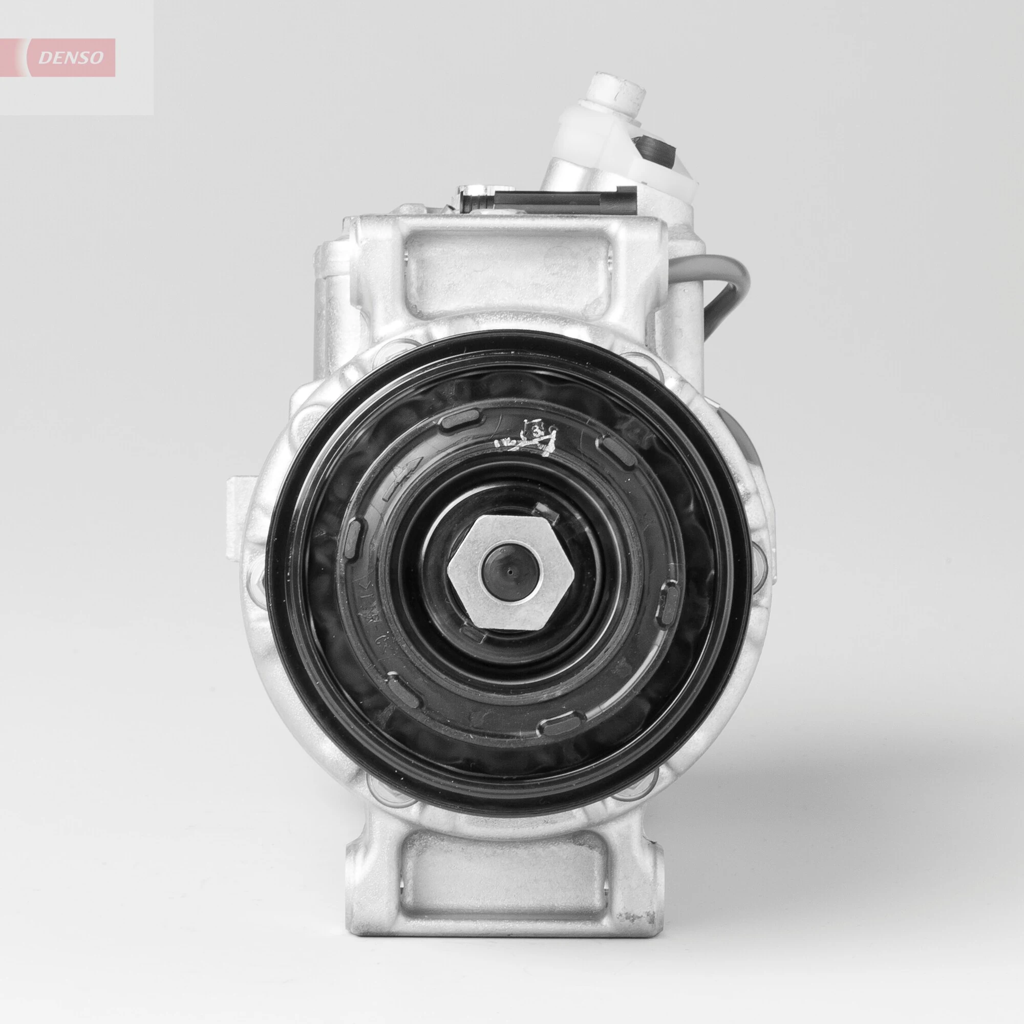 Компресор системи кондиціювання Denso DCP17104 ціна, від 194.86 USD