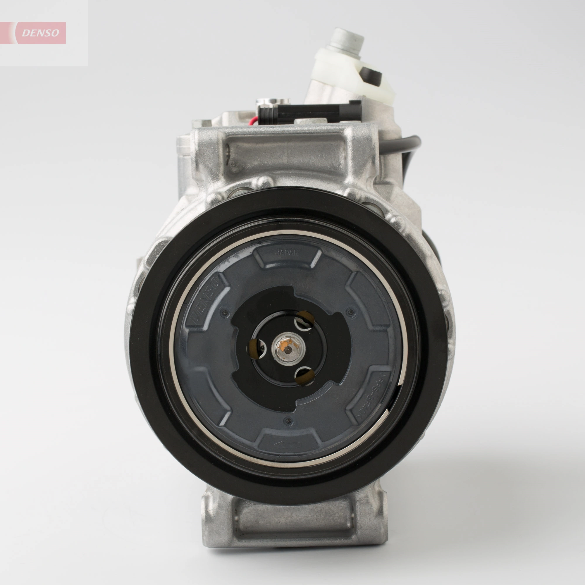 Насос кондиціонера Denso DCP17053