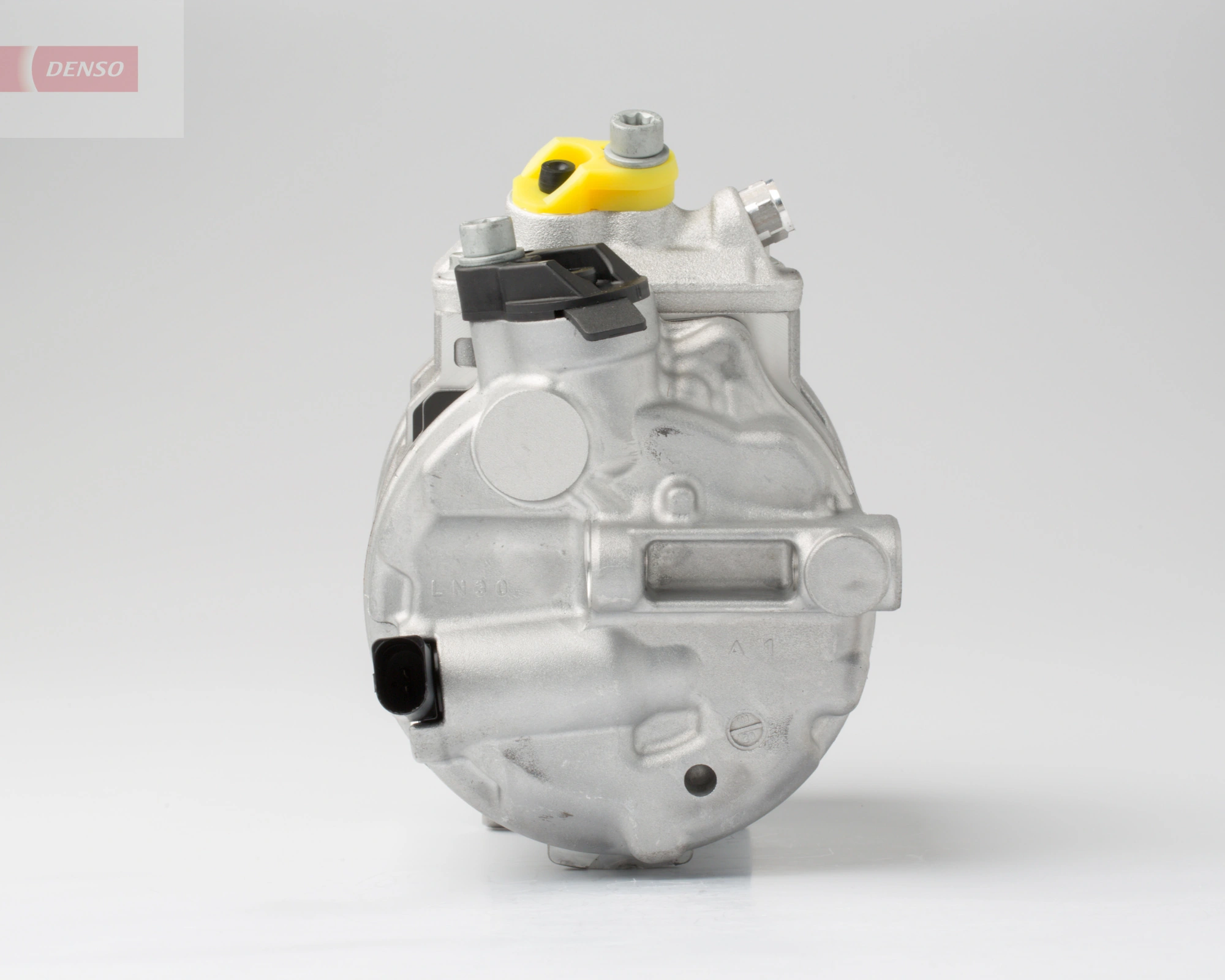 DCP32072 Denso Компресор холодоагенту