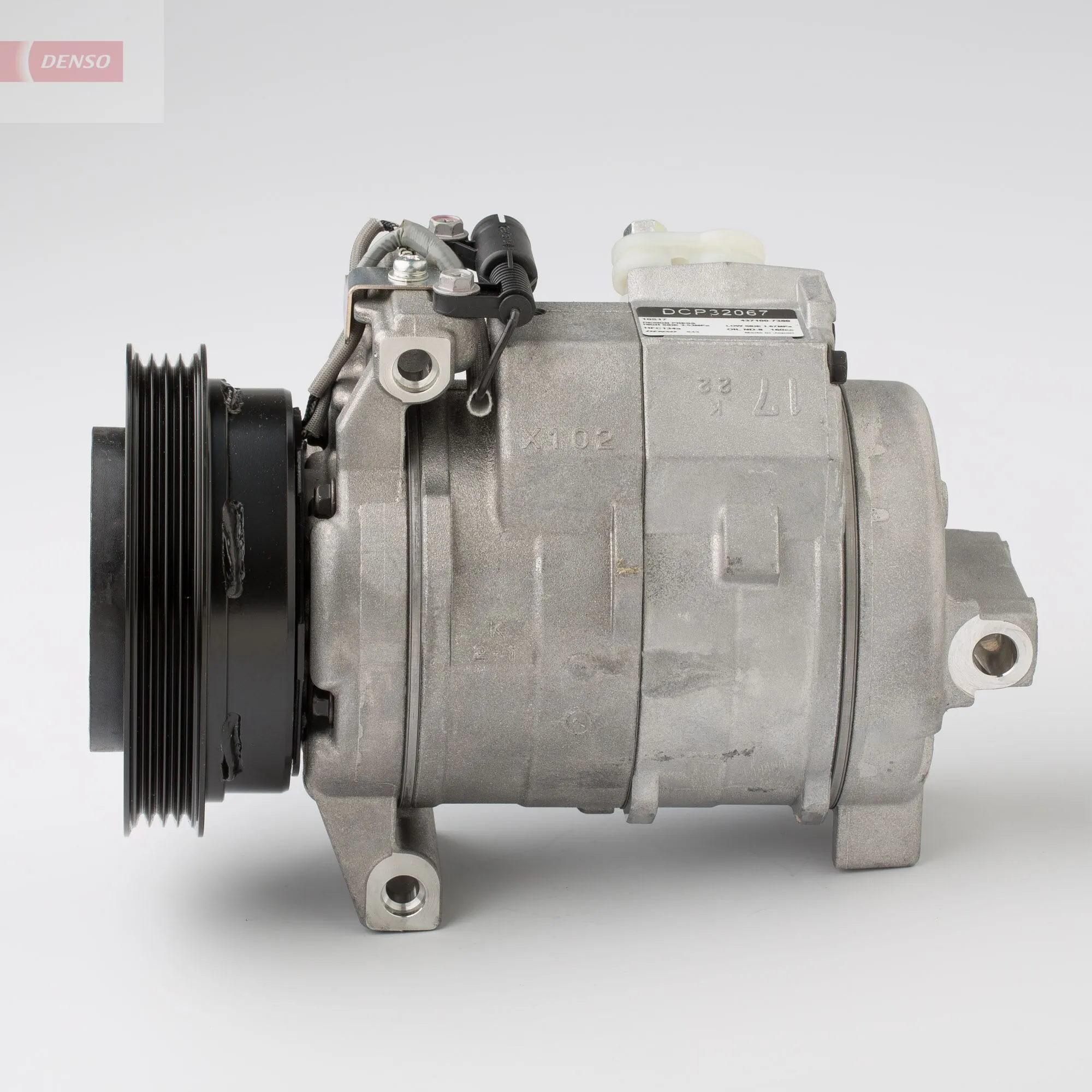Купити DCP32067 Denso Компресор кліматичної установки