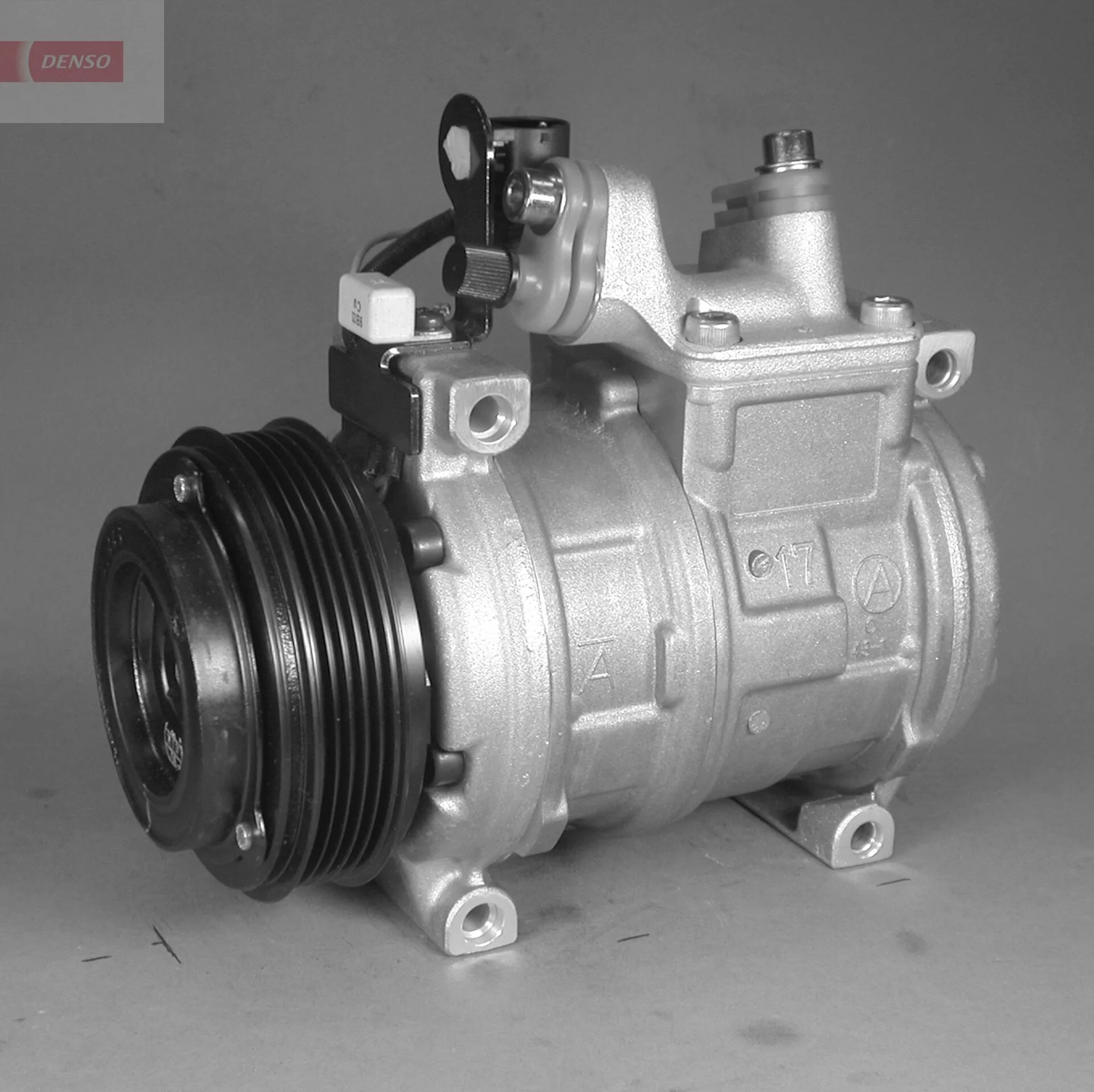 8385908 Mercedes Компресор холодоагенту